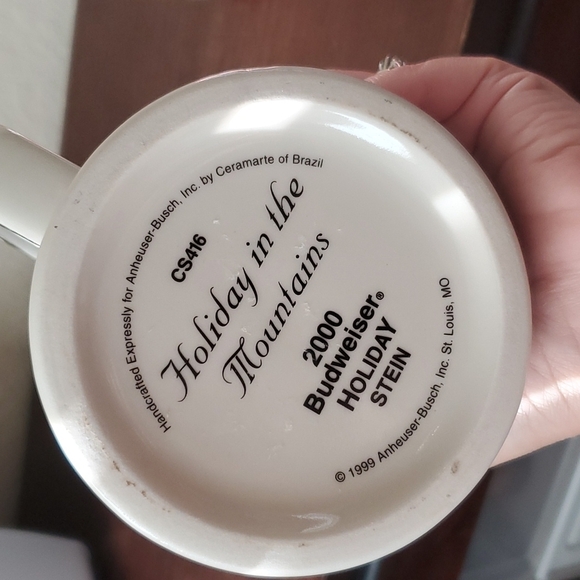 VTG 2000 Budweiser Holiday Collectible Stein “Holidays in the mountains" - Picture 8 of 10